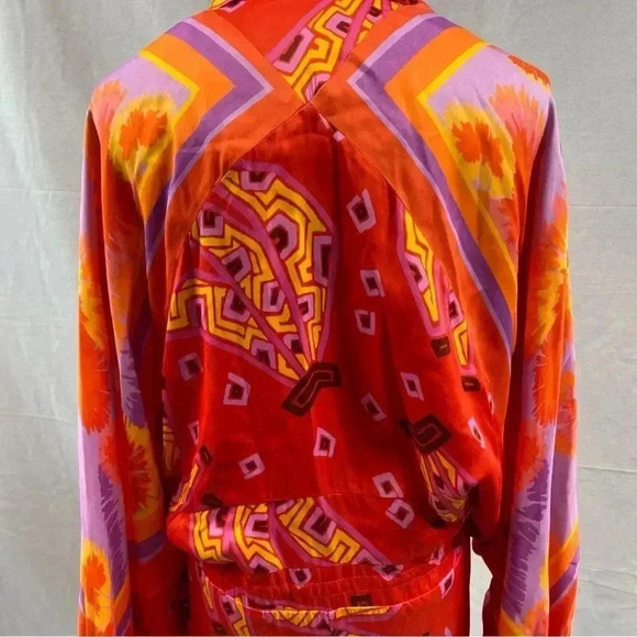 Farm Rio Tiki Bananas Scarf-sleeve Romper Red Tiki Bananas Tie Dye Cashew XS - Picture 8 of 11